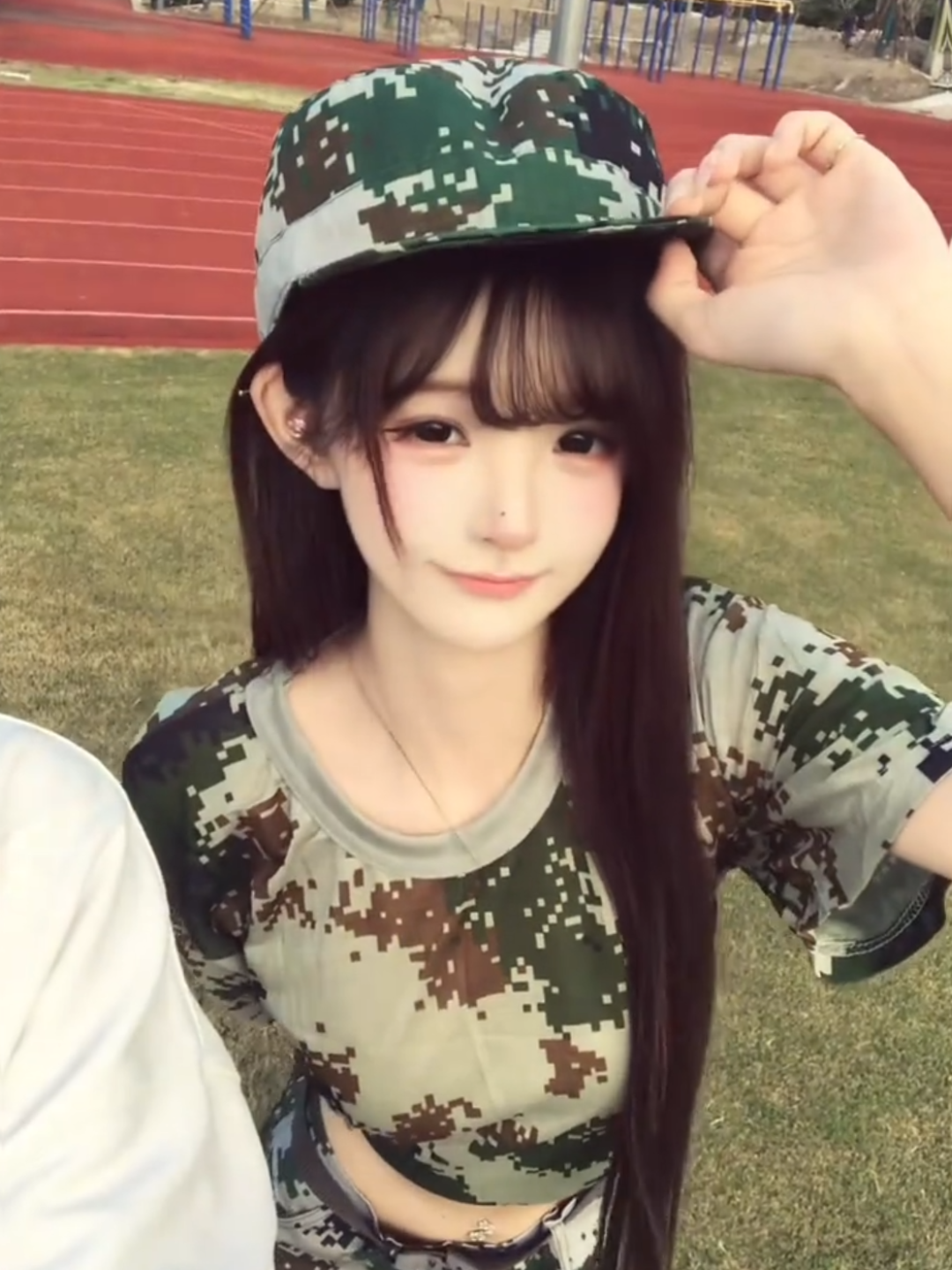 #chinesegirl #douyin抖音 #ulzzanggirl #cutegirlsvideo #shenzhenhighschool #douyin #hairstyle