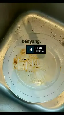 WAREG. #fixyou #coldplay #lyrics #song#fyp