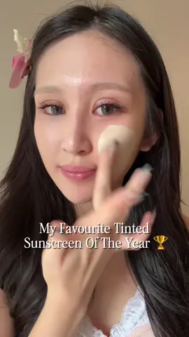 Udah nyobain berbagai merk tinted sunscreen, ini salah satu yang paling bagus. Hasilnya natural matte ga dempul dan tahan seharian 🫶🏻  #tintedsunscreen #sunscreenviral #skincare #judydolltintedsunscreen #sunscreenreview @Judydoll Indonesia 