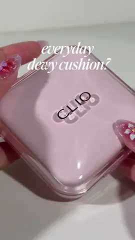 one of my fave cushions!! & the new packaging is so pretty💓 Get it too in Olive Young Global And get 5% off using my code “KIZHA28”💓 #clio #cliokillcovermeshglowcushion #oliveyoung #oliveyoungaffiliate #oliveyoungglobal 