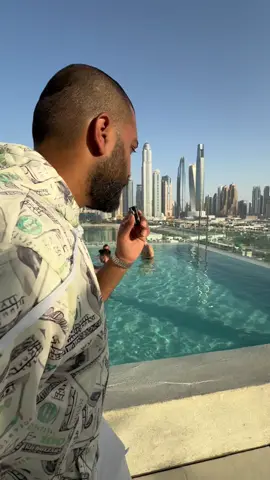 She follow me!#mastersanker 