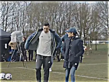 ozil respect man 🥺🙂🇩🇪#germany🇩🇪 #ozil #ozil____cade💪🔟🔥✅ #monir_editz_002 #foryou @For You @TikTok @TikTok Bangladesh 