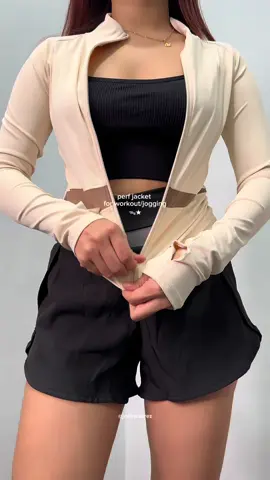 #sportsjacket #workoutjacket #joggingoutfit #workoutfit #gymfit 