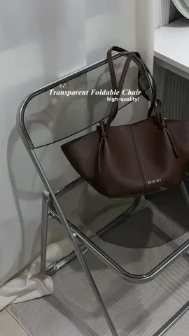 High-quality transparent foldable chair! 🩶🪑 #foldablechair #vanitychair #aestheticchair #chair 
