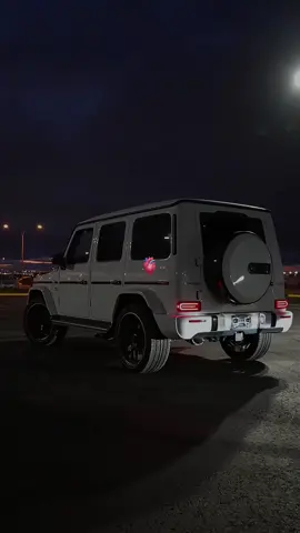 The Dream 💰💸 #luxury #luxurylife #luxurycars #moneymindset #money 