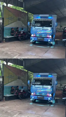 Info pemesanan bak truk bisa hubungi 085200909351 #cantermaniaindonesia #truklovers #fypシ゚viral #truckmodifiedindonesia #herexracing 