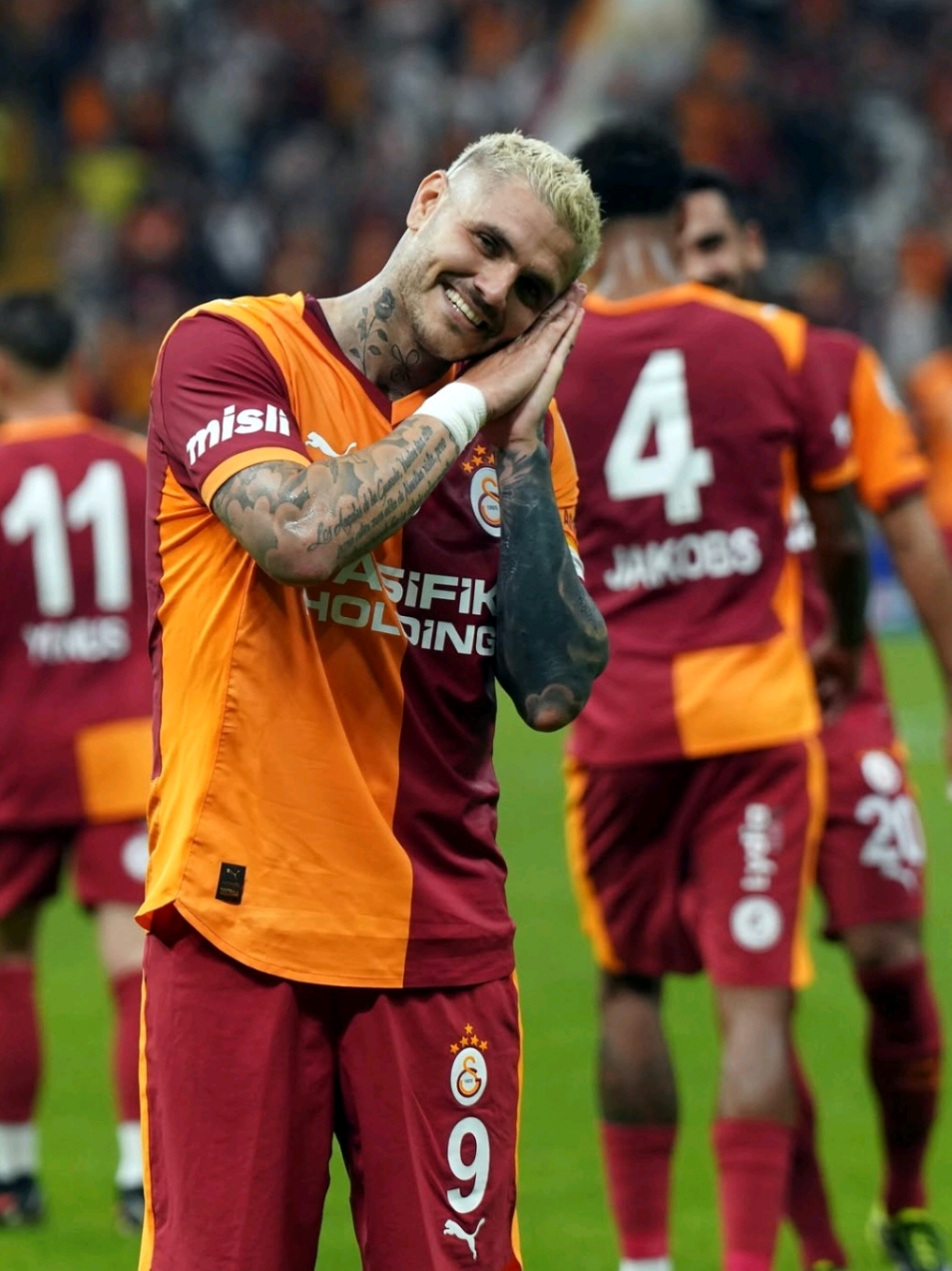 İcardi seni çok seviyorum domalt beni  #kesfett #icardi #galatasaray #kesfetbeniöneçıkart #kesfetteyiz 