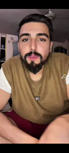 مقالب بصوت بنت #مقالب #شعب_الصيني_ماله_حل😂😂 #مشاهده_ممتعة #اكسبلور #fyp @محمد الزورائي المحظور 🌋 