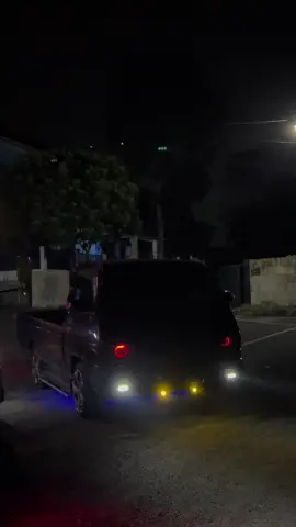 Nyaingi pasar malem urung😭