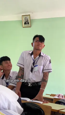 đầy đủ combo 😝#xuhuongtiktok #hocsinh #trườngthptphamkiet 