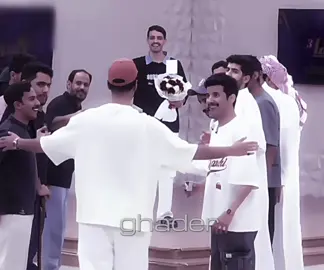 ماعليش يعني ماتخطيت فرحتهم له 🥲💖 @حمد العتيبي @عبدالعزيز الحارثي @دخيل الله الحارثي @علي عواض @عصام القرني🎠 #حمد_العتيبي_كاريزما #اكسبلورexplore #قناه_الواقع  #علي_الحارثي 