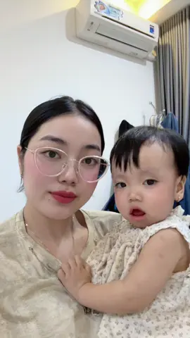 Các bác ơi nay em fl nhiều nên hiện đang bị hạn chế, ai em chưa fl được em sẽ trả lại đủ nha #xaykenhtiktok #xaykenh #xuhuong #mebimhocmakeup #hocmakeup 