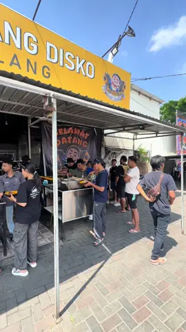 Di maps ada bakso bang disko malang, Yuk buruan merapat kesini buka dari jam 11 siang - 1 malam yaaa 😍🤗  #baksobangdisko  #kuliner #baksobakar #bakso #kingabdijajanmercon       