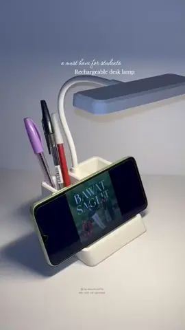 another tiktok shop finds @beatsilog 😆 #studylamp #studylampwithphoneholder  