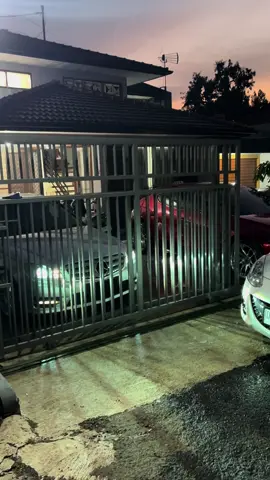 Thanks god 🫶🏽Garasi yang diimpikan di 2021 itu satu persatu terkabul  #royalenfield #harleydavidson #vespa #rxking