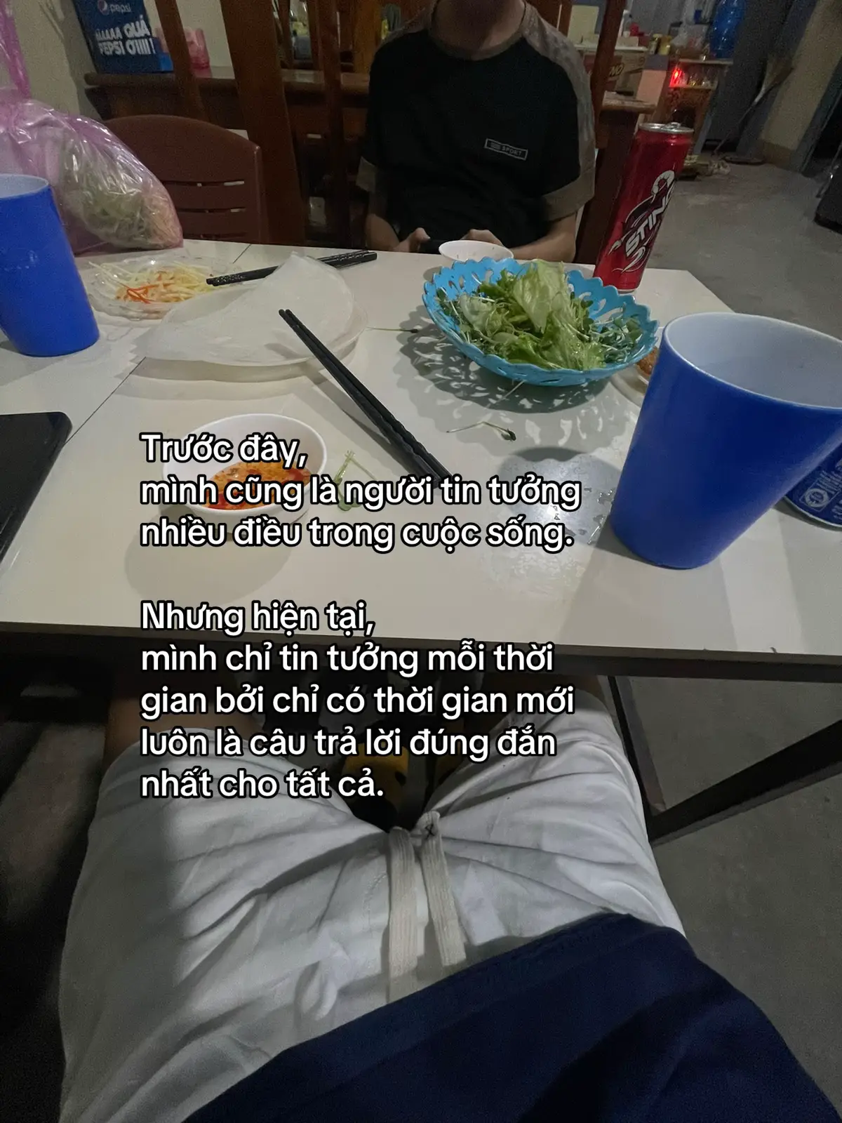 Trước đây, mình cũng là người tin tưởng nhiều điều trong cuộc sống. Nhưng hiện tại,  mình chỉ tin tưởng mỗi thời gian bởi chỉ có thời gian mới luôn là câu trả lời đúng đắn nhất cho tất cả.