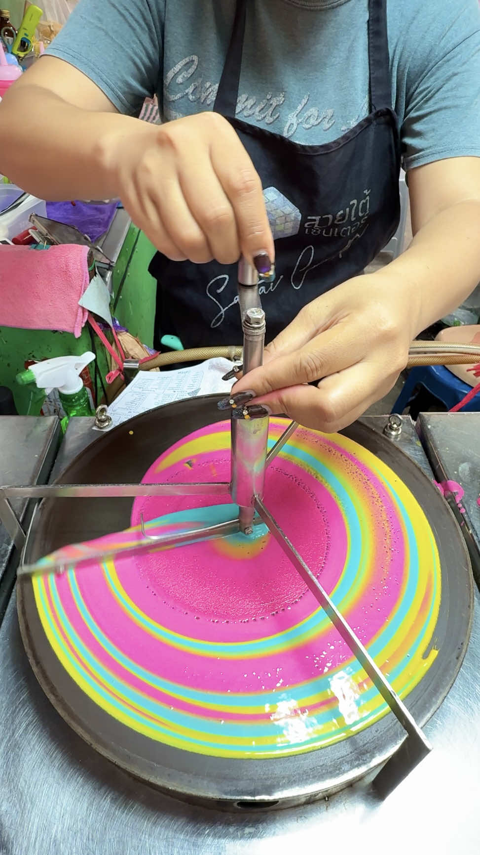 Beautiful Delicious Banana Oreo Crepe In Thailand 🔍 Business name  Baby Crepe 📍Address Sai Tai Center, Bangkok  💵 Price  100 baht/$ 3 USD 