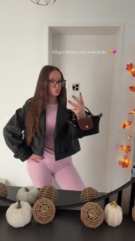 Jacken Fetisch nennt man das auch #fy #viral #fürdich #fashion #OOTD 