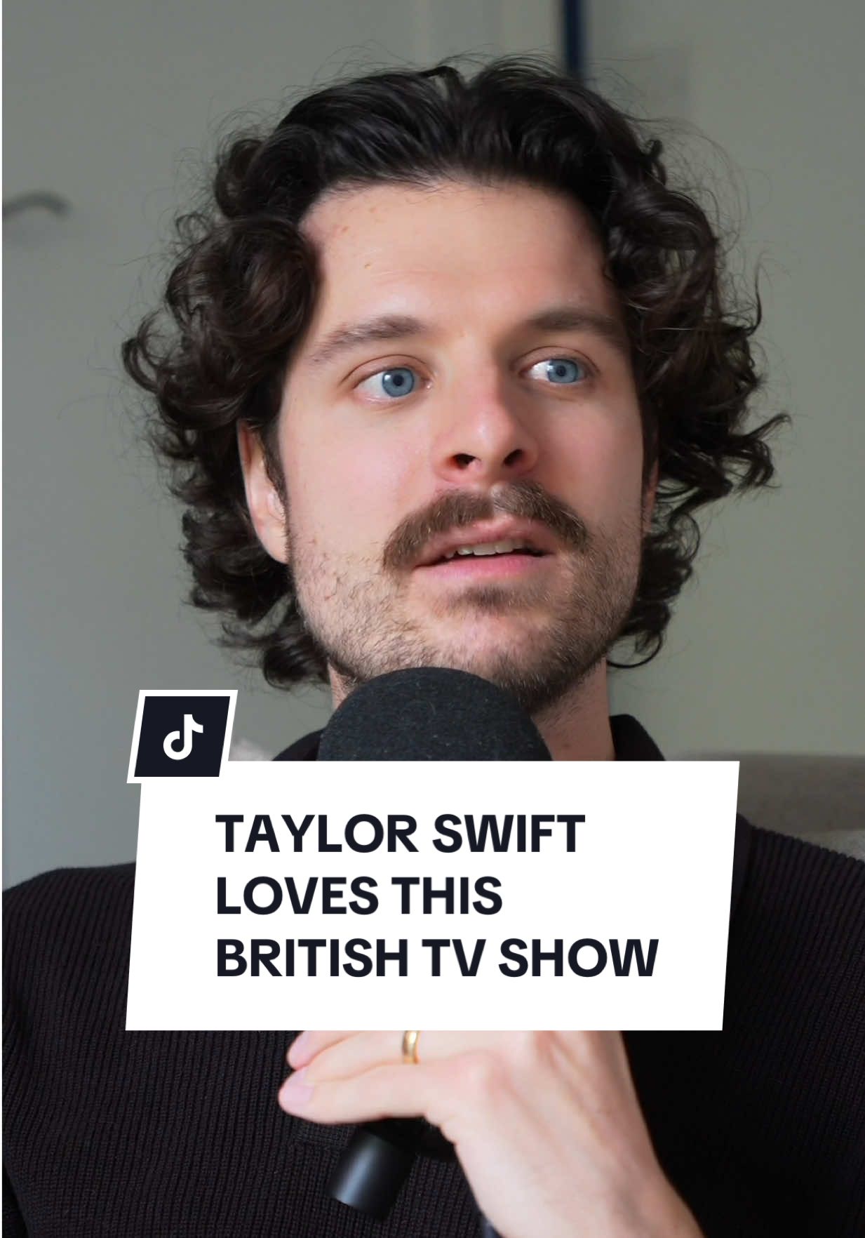 Taylor Swift said she loves this British TV show!#whattowatch #taylorswift 
