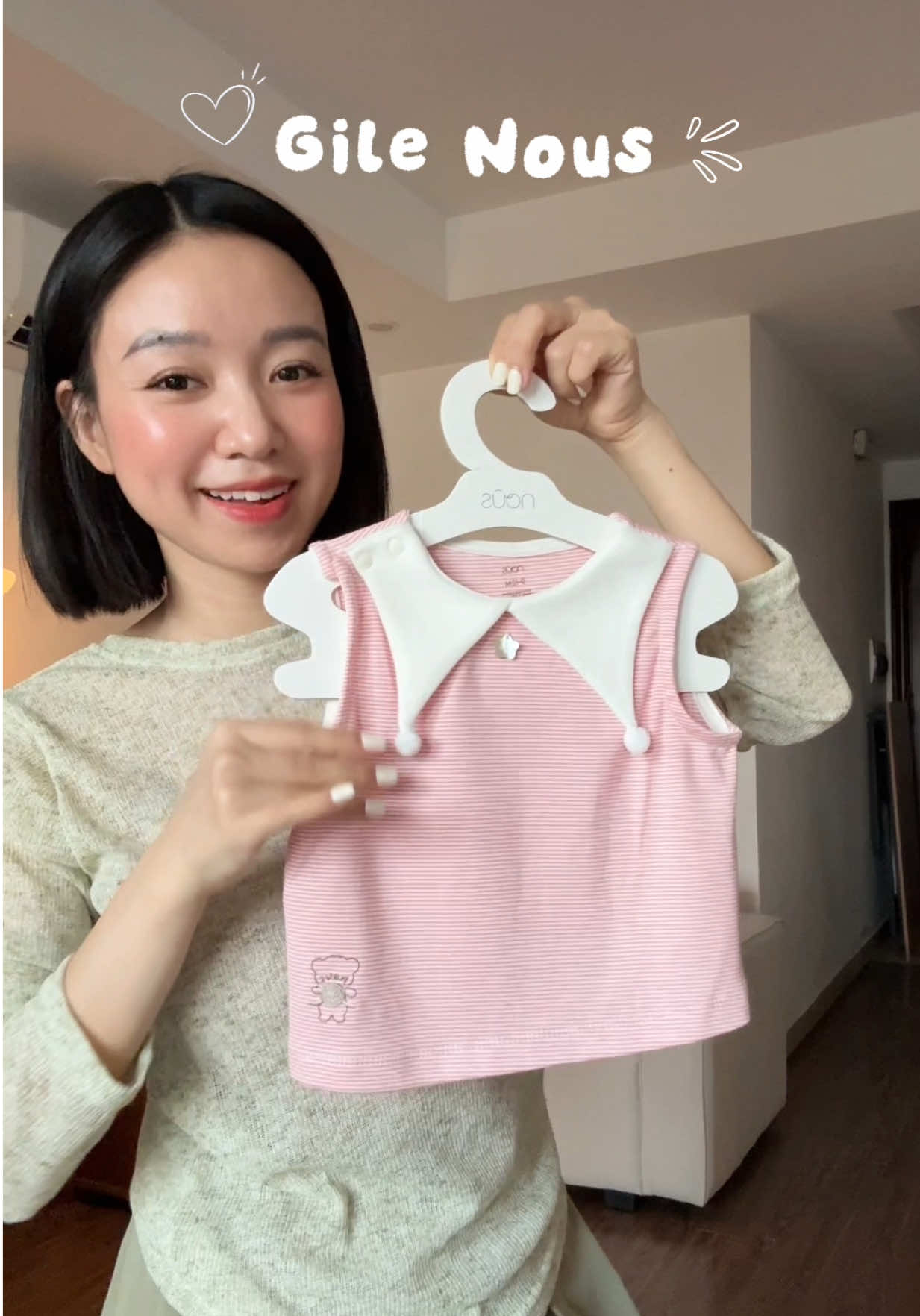 Áo gile Nous xinh iu cho các con chuẩn bị mặc trời thu là hợp lý nè các mom #nous #thoitrangtreem #quanaochobe #gilechobe #thoitrangbegai 