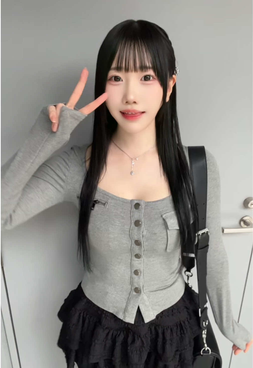 エクステ付けてロングヘアになったよ！かわいい？^ ܸ._. ܸ^♡#エクステ#ニーハイ #fyp #fypシ゚ 