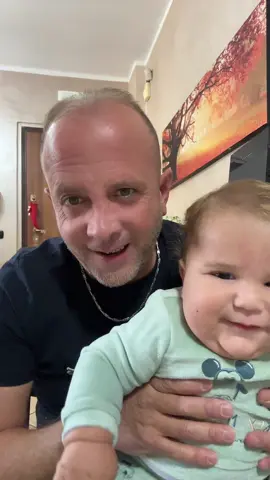 Lorenzo con il suo completino autunnale 😍😍😍buongiorno 🫶