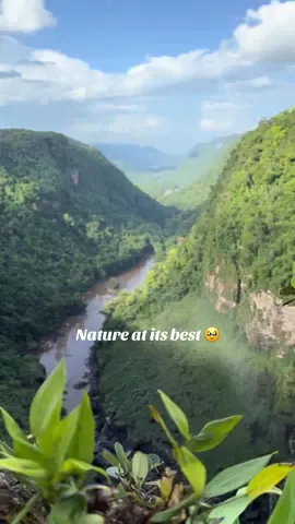 #thebeautyofnature #kaieteurfalls #guyana #adventure 