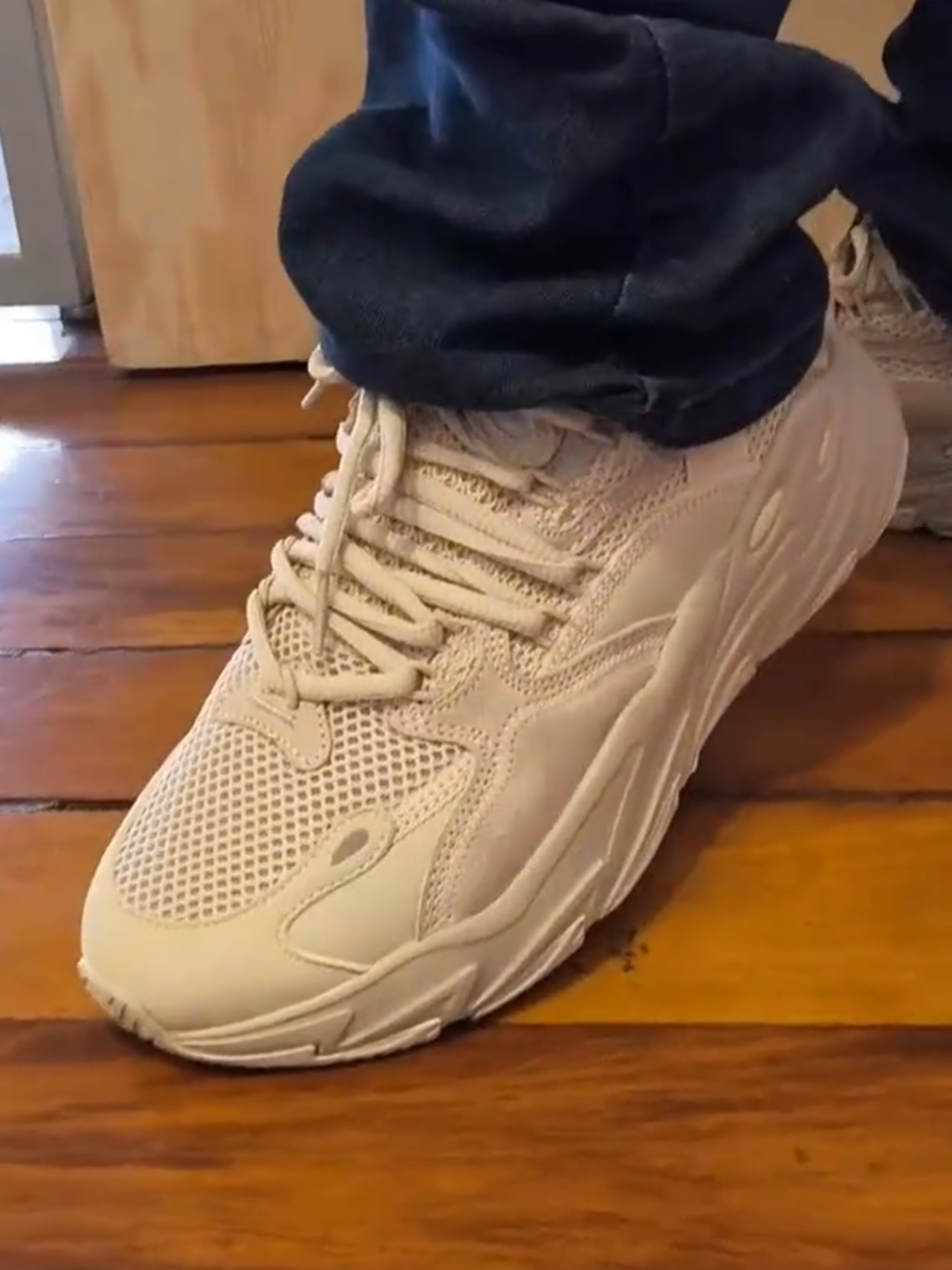 Estilo que fala por si só 💥 #Fila  #TênisMasculino #TênisEstiloso #CalçadoMasculino #ModaMasculina #LookCasual #EstiloConfortável #AchadinhosTikTok #DicaDeModa #LookDoDia #PeçaChave #CompreOnline #TikTokFashion #TrendAlert #FYP #CACCI