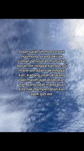Kadang pun maseh di padah kan nye. Jak aku cuman nganok kan kau mun kau sakit ee berarti kau sayang dengan aku gye we🗿. Pak gye pakai baut titanium#sambaspride⚡ #katekatebiaksambas #fyp #fyppppppppppppppppppppppp 