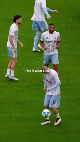 This is life #football #motivation #kickoffmotivation #footballmotivation #Soccer 