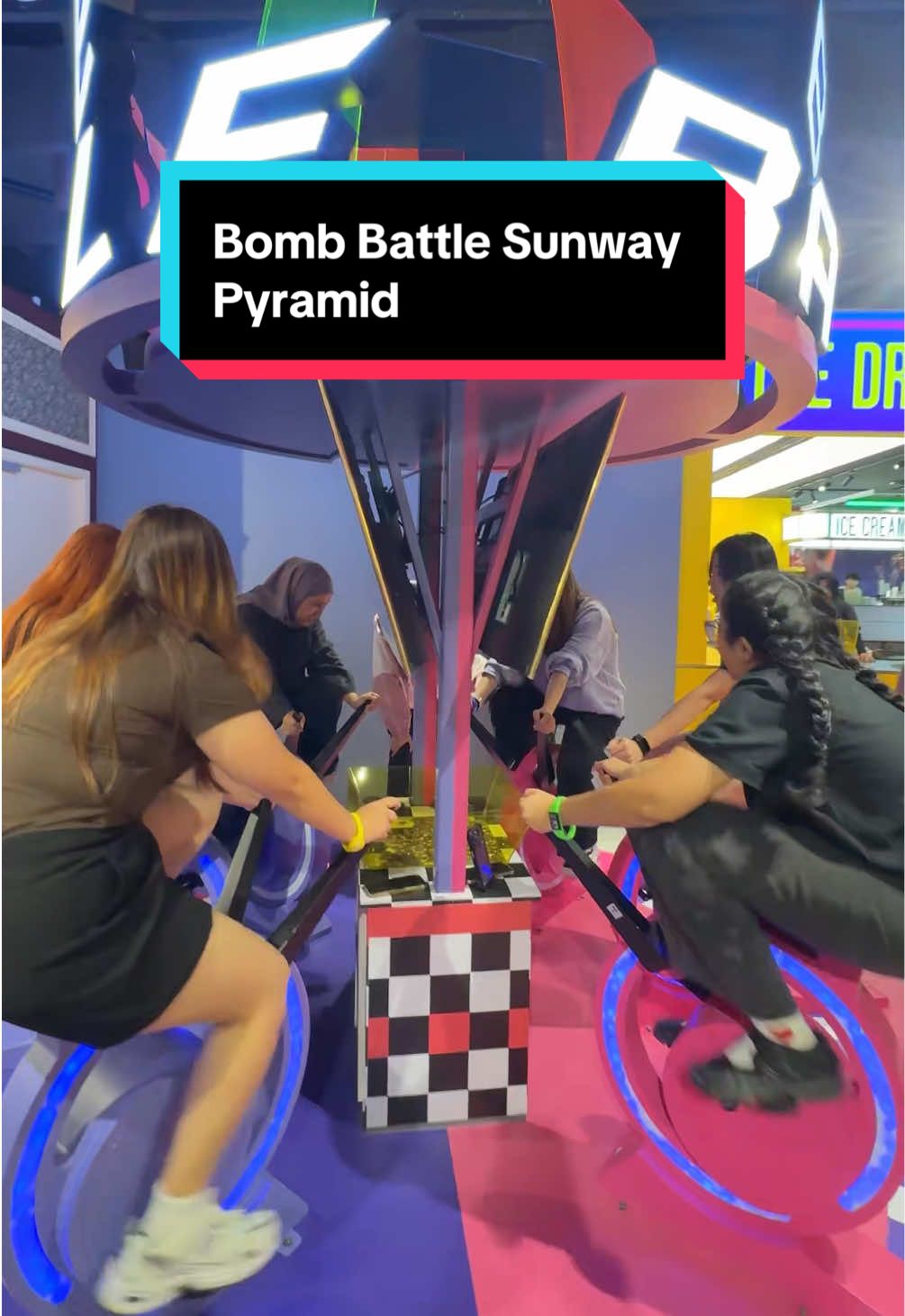 Experience axe throwing, escape rooms & gel blaster battles at Bomb Battle Sunway Pyramid before everyone else does! 🏃‍♀️💨🏃💨🏃‍♂️💨 #bombbattle #sunwaypyramid #klookmy #familyfriendly #creatorsearchinsights 