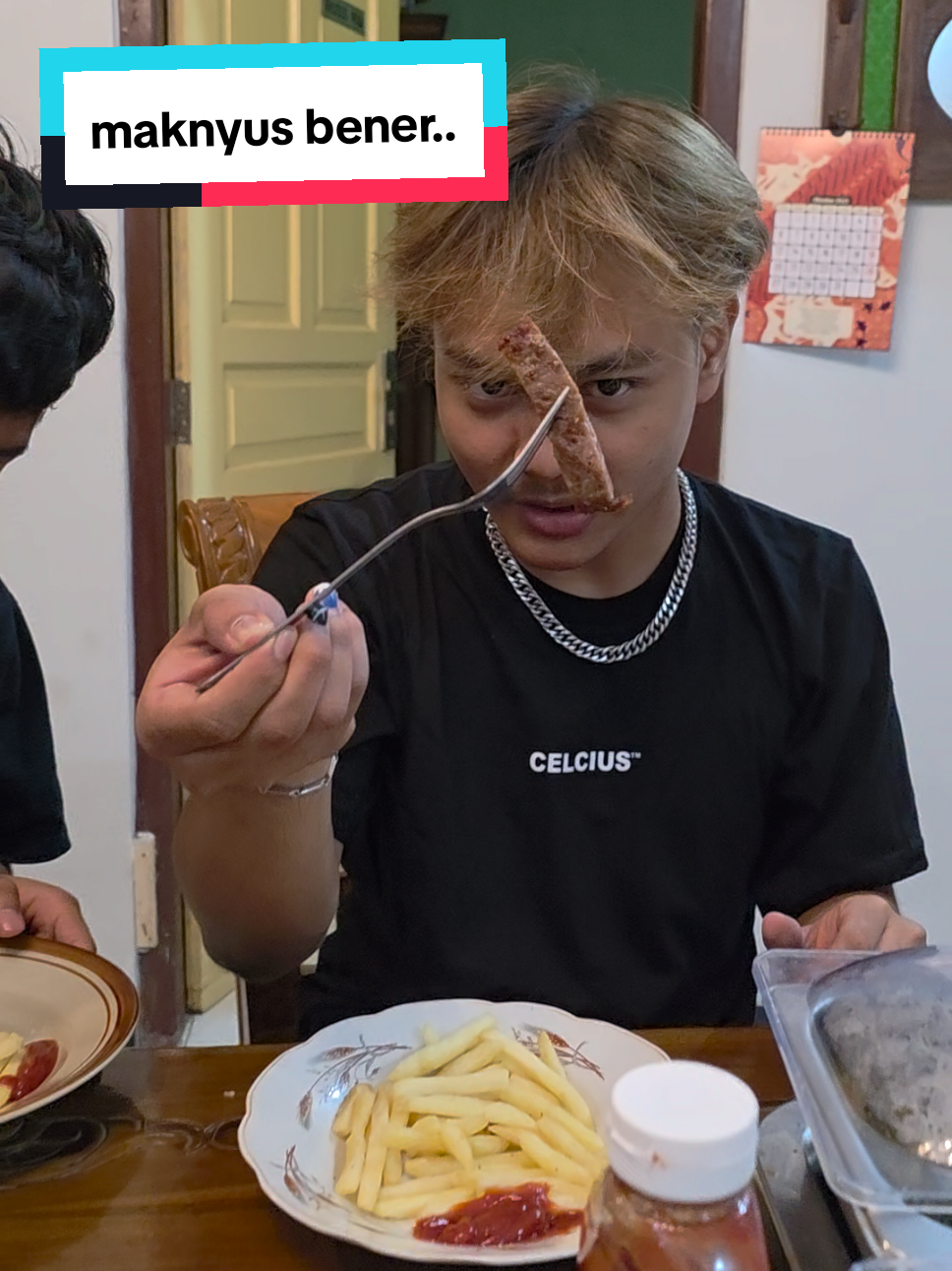 3 hal penting di GSKY : 1. Kesenian 2. Persahabatan 3. Makanan 😅