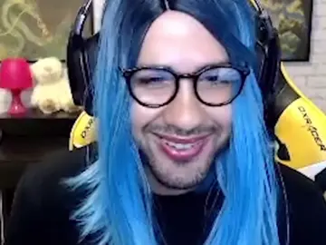 Morro com a Samira vey #samiraclose #viral #videoengracado #garenafreefire 