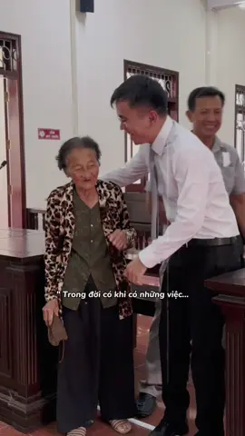 Xin phép sĩ một chút #luatsuha 