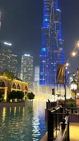 #DubaiFountain #BurjKhalifa #DubaiNights #MyDubai 