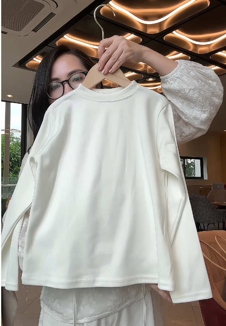 Áo giữ nhiệt nỉ mềm rất ấm co giãn tốt #taphoametinsu123 #dothudong #aothudong #aogiunhiet #aogiunhietchobe 