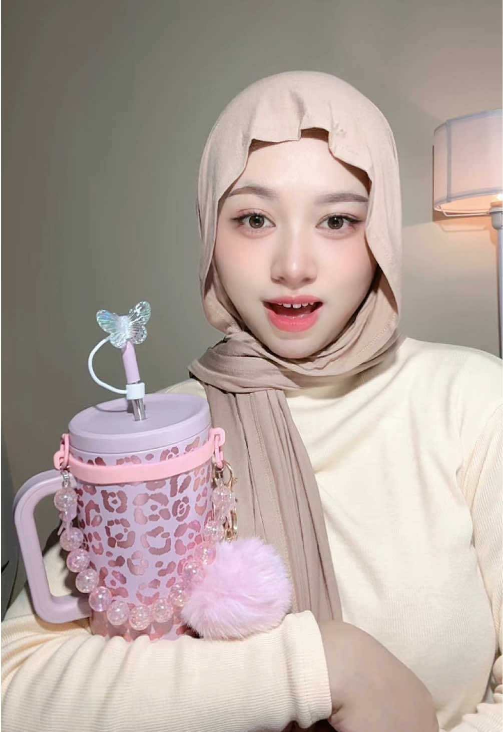 Lucu kannn hihiii 🌸🎀 #meoky #tumblraesthetics #mug #pinky 