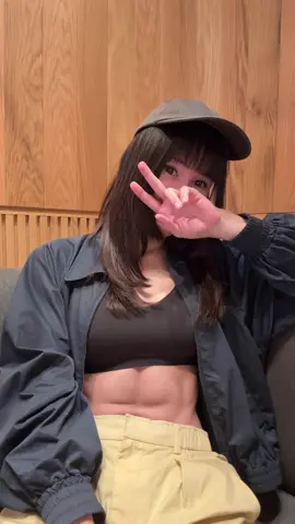กลัวมั้ย ? กลัวสิ!  “แต่ก็จะลองทำ” :) #kankukkai #ก้านกุ๊กไก่ #กล้ามท้อง #workout #abs 