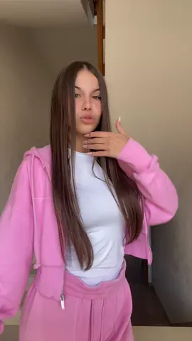 sto con papa, gugugaga 🩷 @PapaV @Artie 5ive #09 