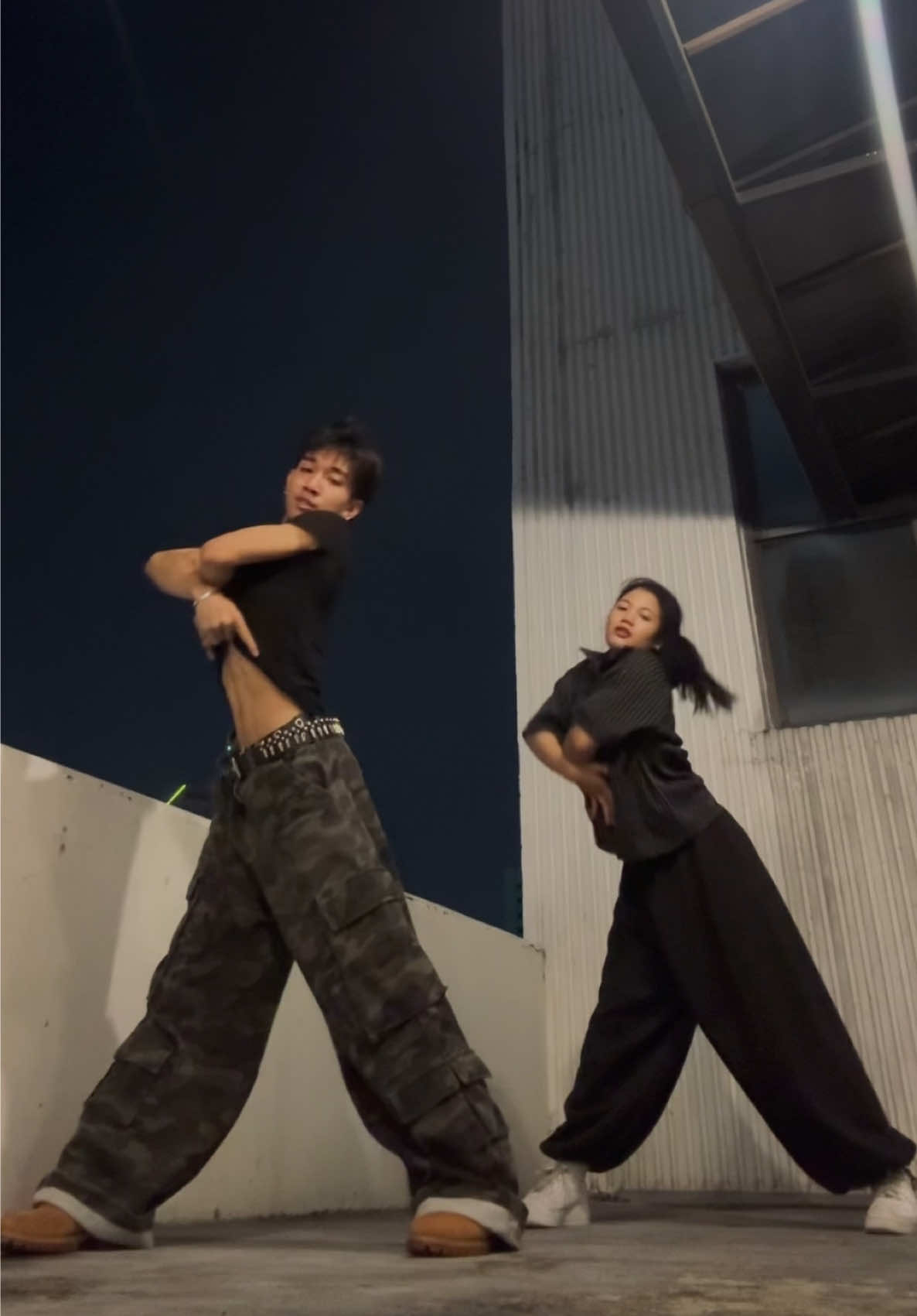 ( dc: @Earth-e ) @erikatham #TakeMeDanceChallenge