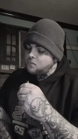 😞🥺 staring at a ghost in the glass again….#song#rewrite#music#singing 