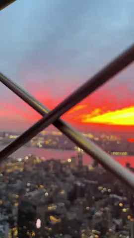 still not over this view #nyc #newyork #empirestatebuilding #sunset #fyp 