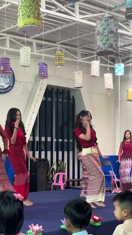 မောင့်ချစ်သူ ဗမာမလေး ❤️ #fyp #foryou #dance #internationalstudent #tarainternationalschool 