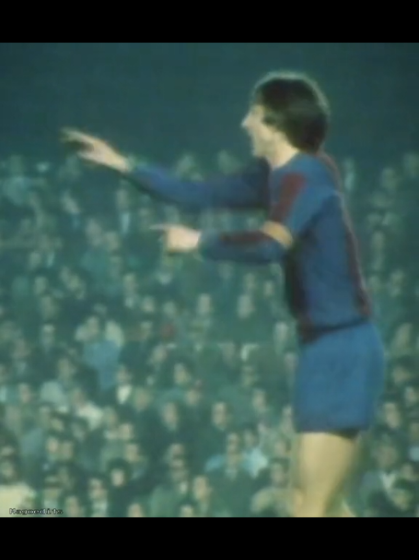 โยฮันครัฟฟ์นักเตะเทวดานักล่าฟ้าประทาน#ถ้าฟีดจะกราบงาบๆ #johancruyff #ขอมาได้นะทุกคน #นักเตะในตํานาน #ขอมาได้นะทุกคน @pwinkryy_porter