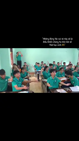 cái lớp này dthw quá 🥹❤️#12a2 #xuhuong #thanhxuan