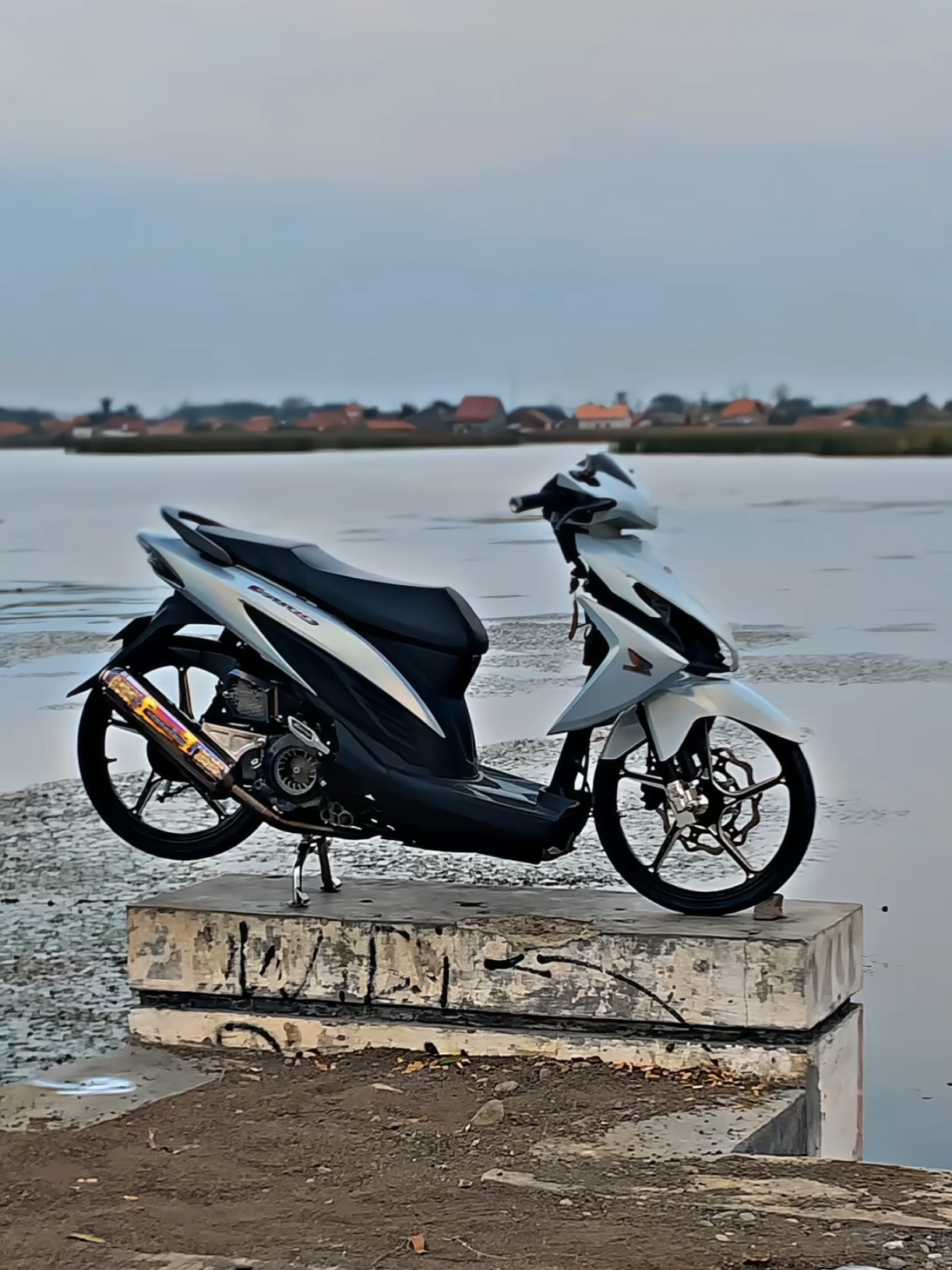 Hidup jadi miskin gara gara main varled #penggunaring17 #ring17style #vario110fi #vavarioan #fyp 