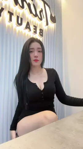 Đếch cần ai ☝🏻