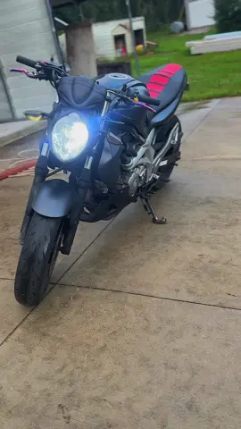 New whip #fyp #viral #viralvideo #motorcycle #suzuki 