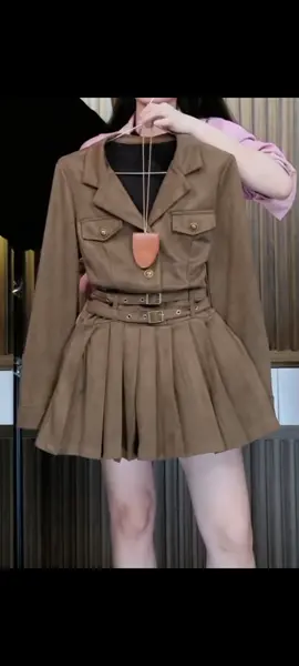 Váy Da Lộn Xếp Ly Đai Nổi Dành cho nữ sang chảnh #vayxinh #aomuadong #setvay #setdoxinh 