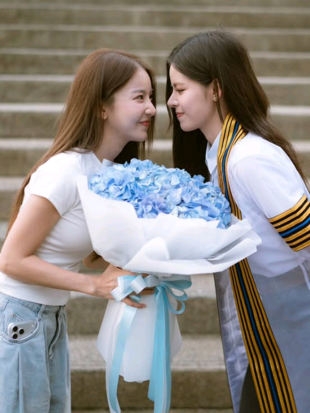 I hope they will always be together forever🥺💞 . photo from Y & GL . #เฟเมษ์ #FayMay #maywyda #fay_riezz #graduate 